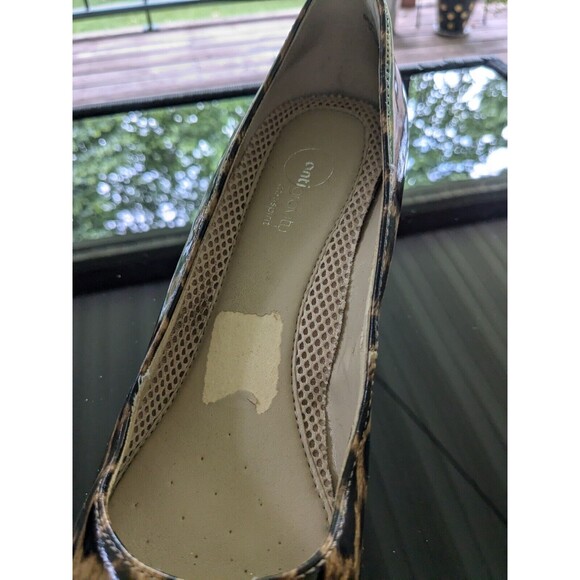 Easy Spirit AntiGravity Heels Womens Size 8.5 Leopard Print Pumps Patent Leather - Picture 11 of 13